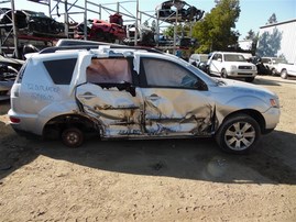 2012 MITSUBISHI OUTLANDER SE SILVER 2.4 AT 4WD 214000 width=